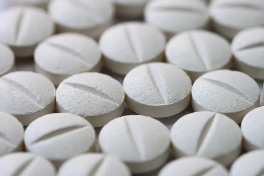 Is Surgery or Medication Better for Long-Term Weight Loss?